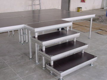 China La plataforma movible al aire libre de aluminio de la etapa, DJ portátil efectúa la etapa ajustable al aire libre de la altura fábrica